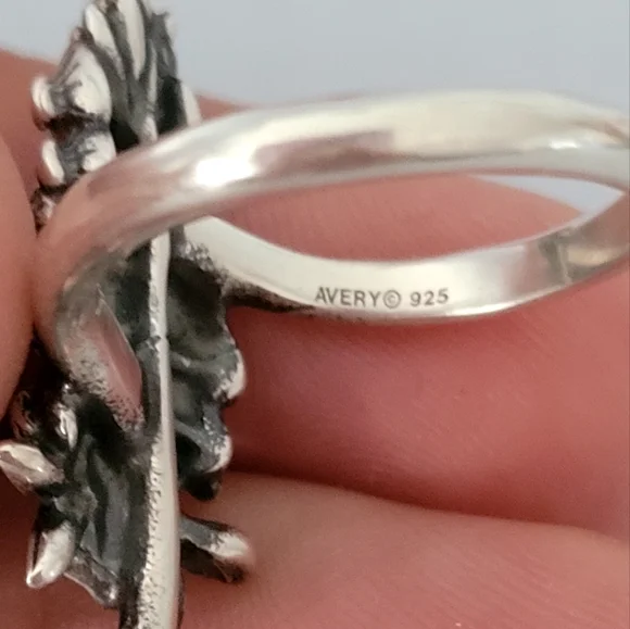 James Avery Sterling Silver Bluebonnet Ring 7 New. Price firm! - Picture 6 of 7